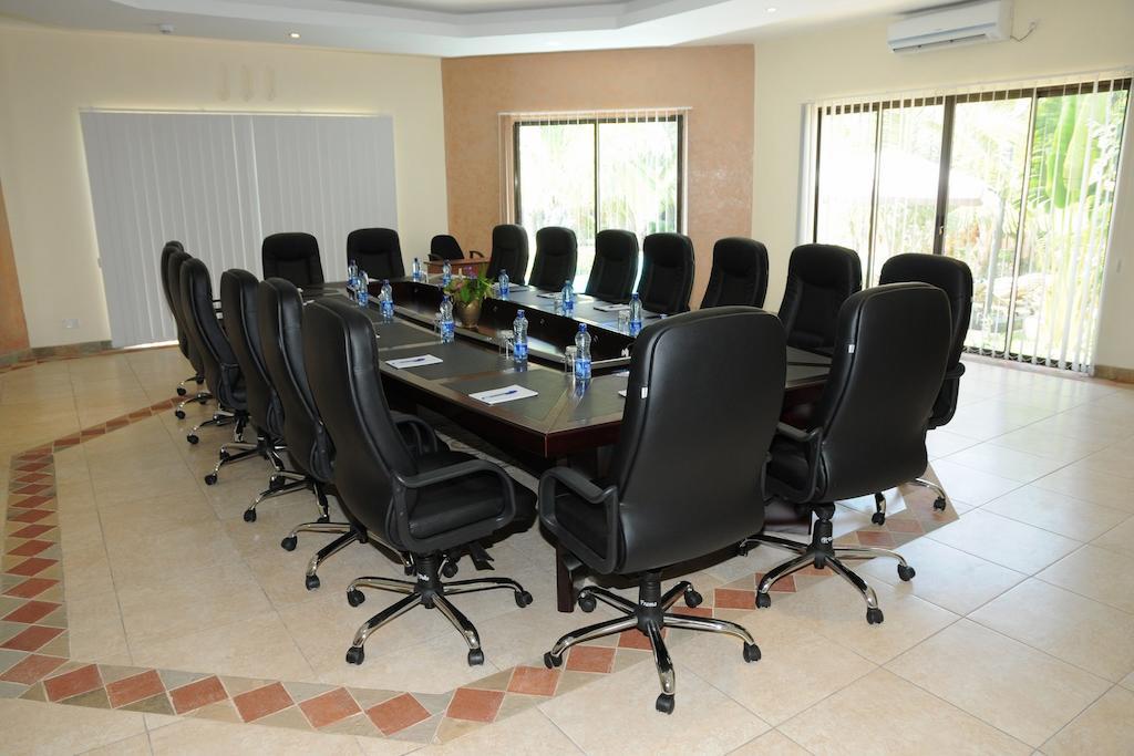 Lotfa Resort Diani Диани-Бич Экстерьер фото